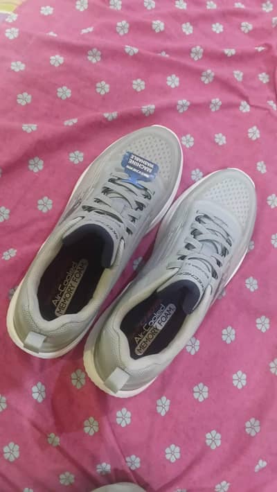 Medicated shoes