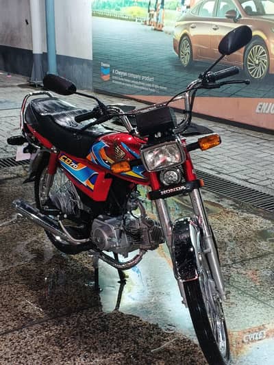 HONDA CD-70 RED BRAND NEW