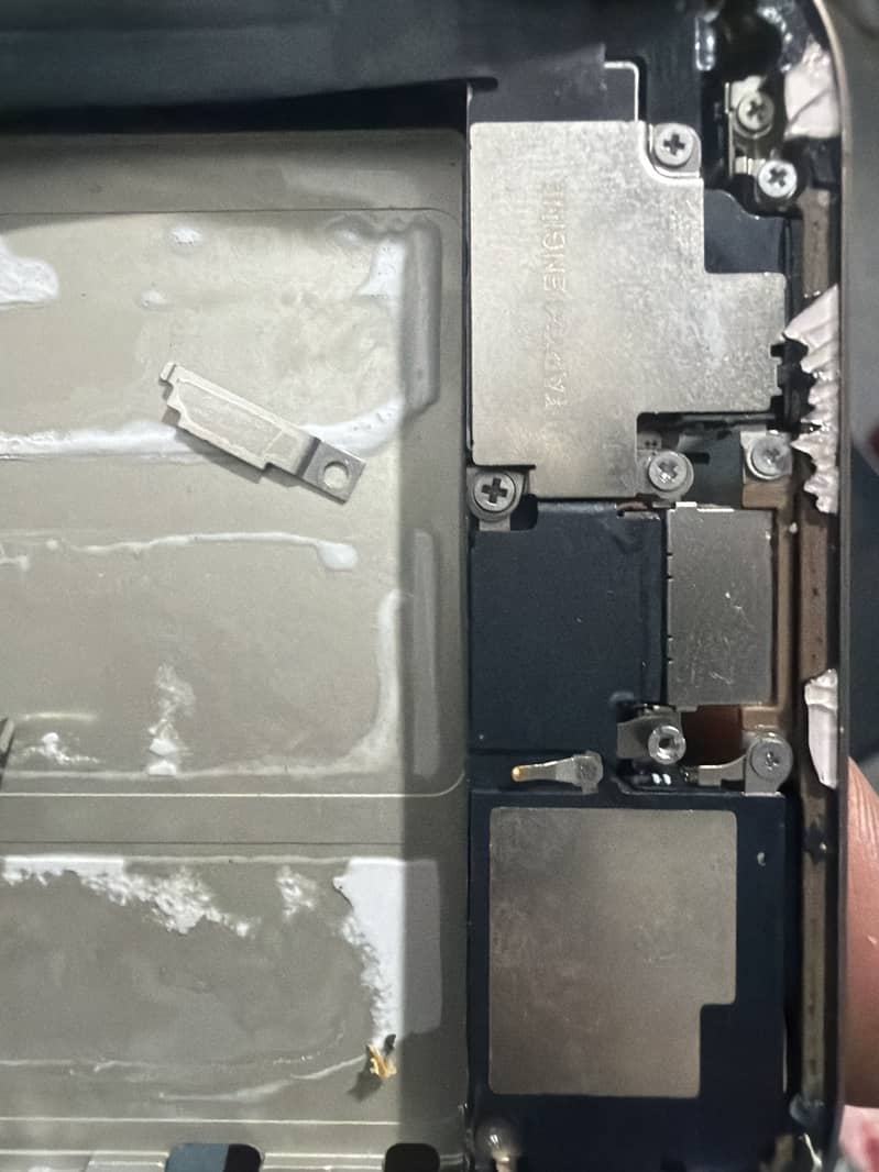 Iphone 16 pro max 2