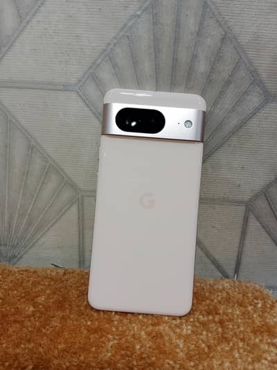 Google Pixel 8