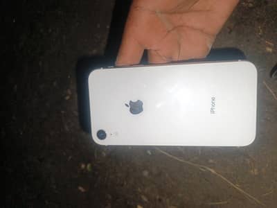 Apple iPhone XR