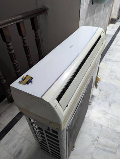 Haier Split Ac 1.5 ton used