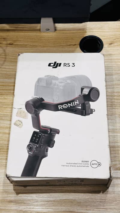 DJI RS 3 Gimbal | Full Original Box & Accessories