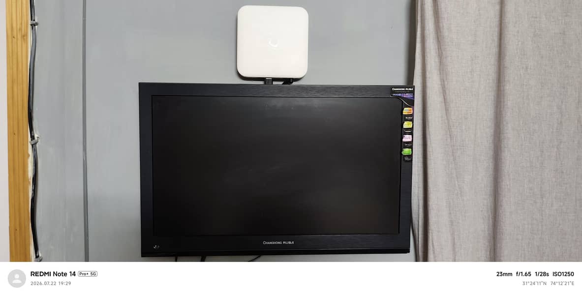LED TV with Android Box 0