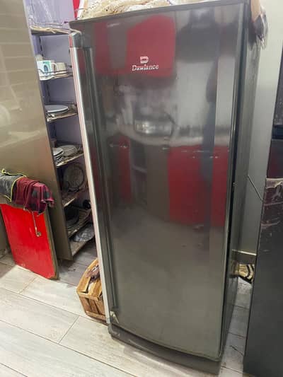 Dawlance Vertical Freezer | 9/10 Condition | Excellent