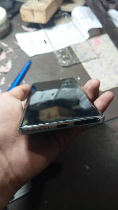 Tecno CAMON 40