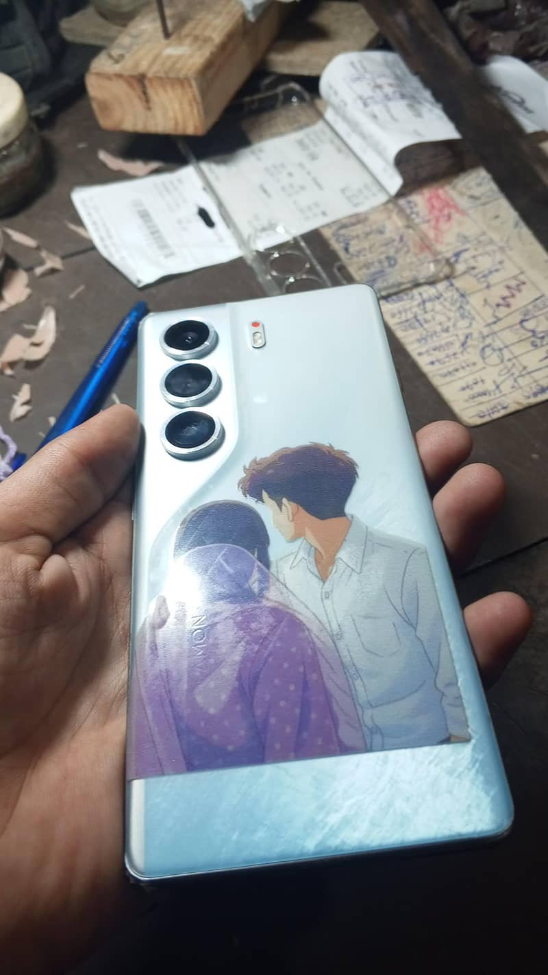 Tecno CAMON 40 5