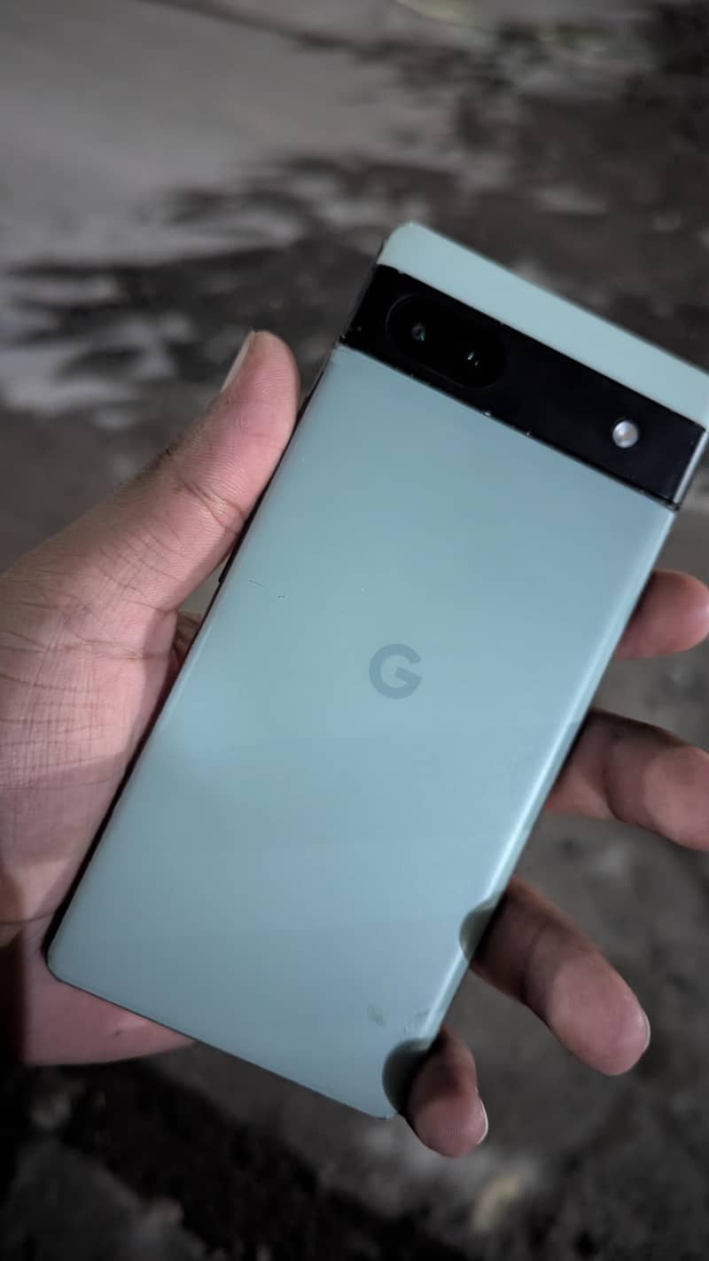 Google Pixel 6a 1