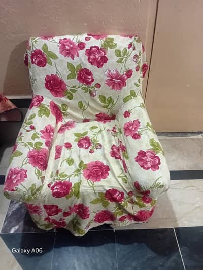 Used Sofa Set 5 seater for sale