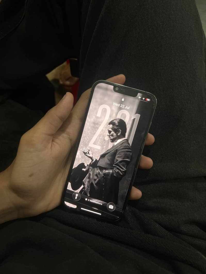 Apple iPhone 13 Pro 1