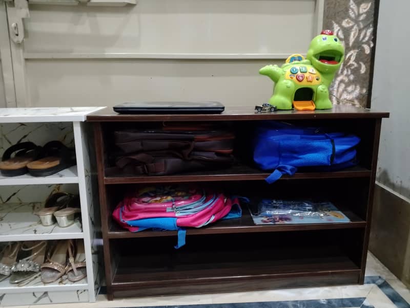 shoe rack 13