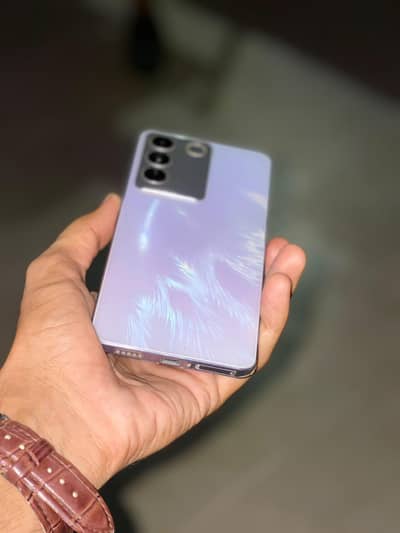 Vivo V27e