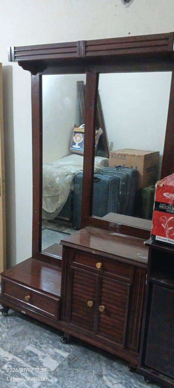 bed set showcase dewan 10