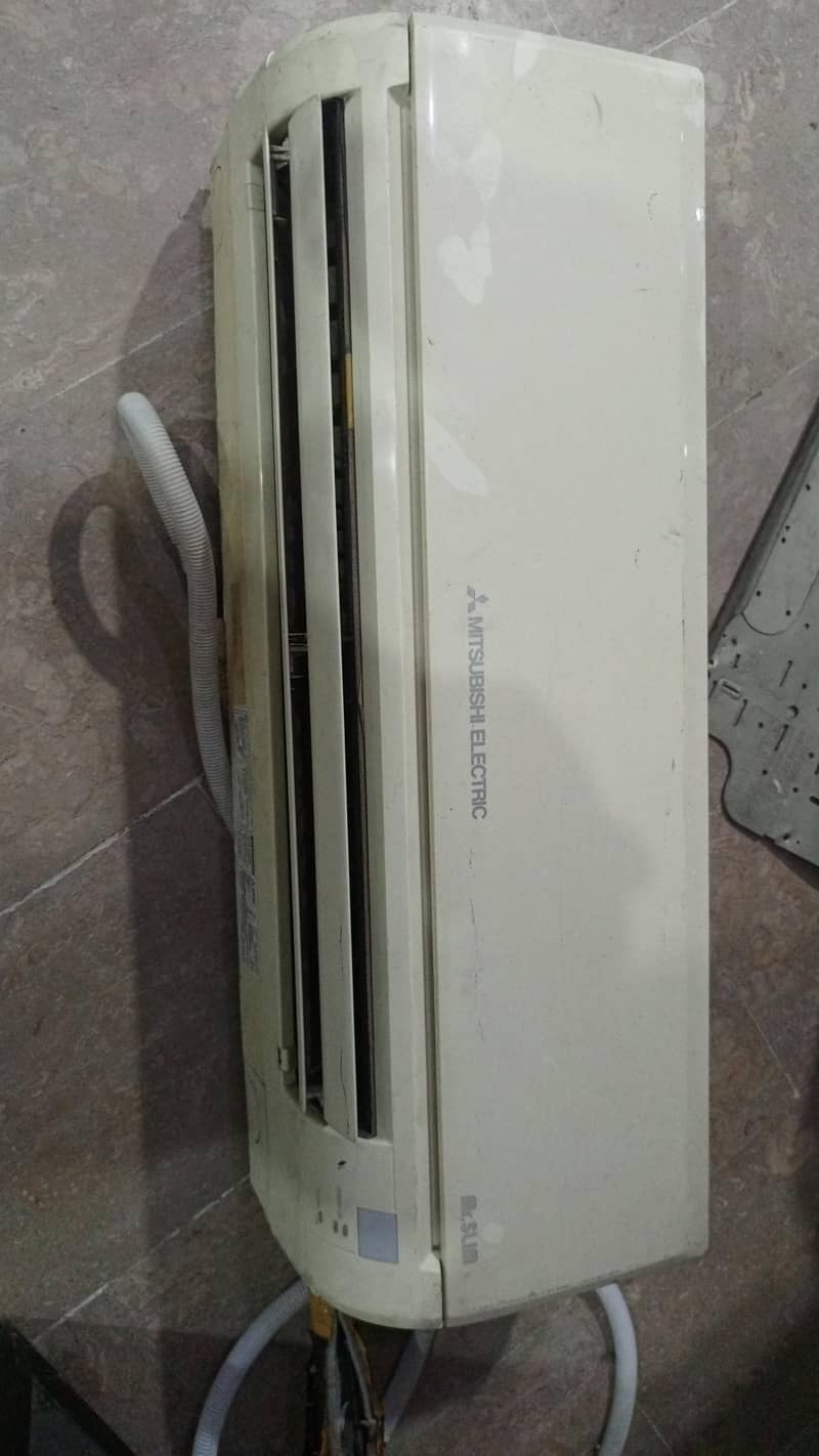 Mitsubishi split AC 1
