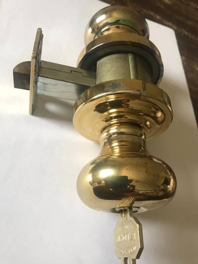 Imported USA & Italy Home Accessories - Baldwin, Moen & Stanley