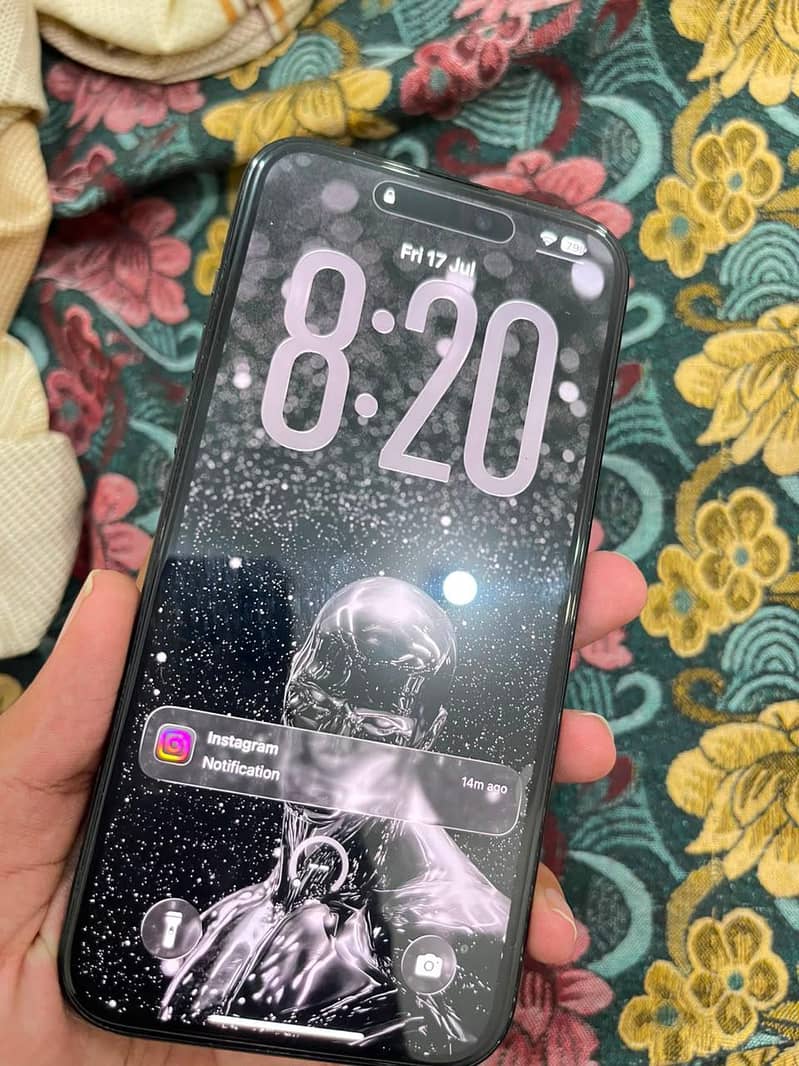 Apple iPhone 15 plus 1