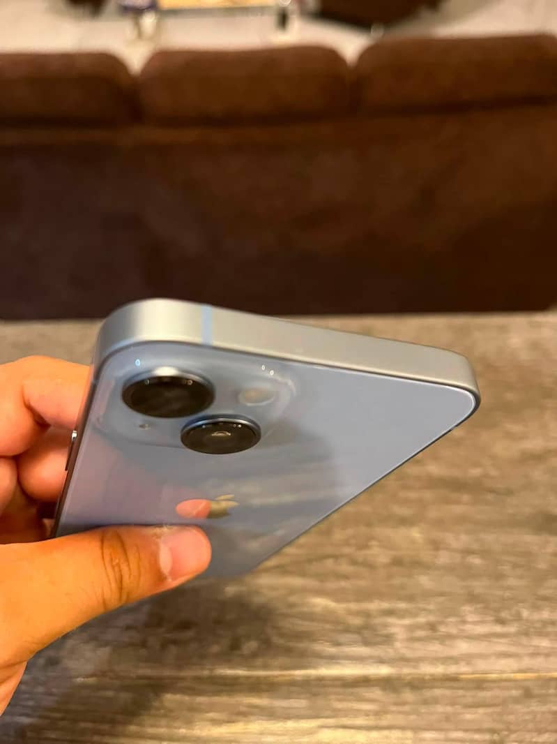 Apple iPhone 14 0