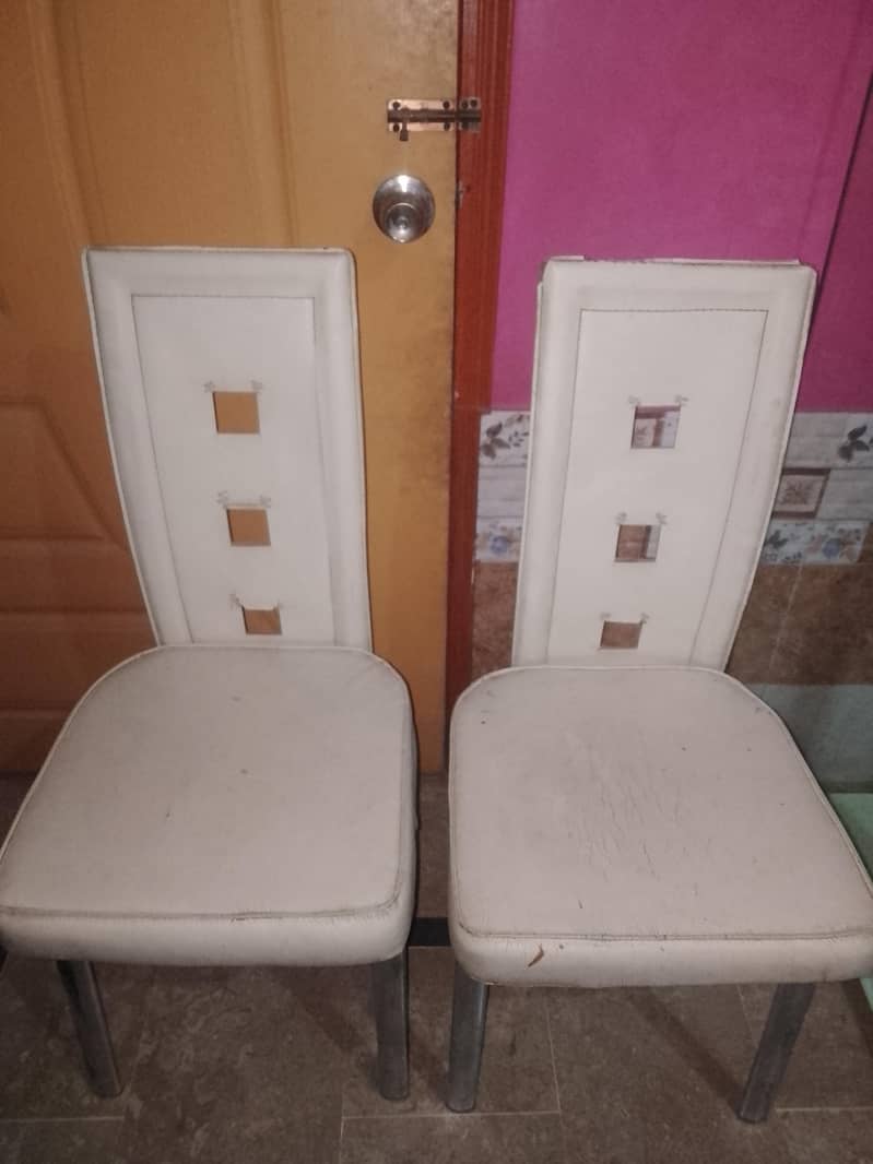 Dining Table for sell 3