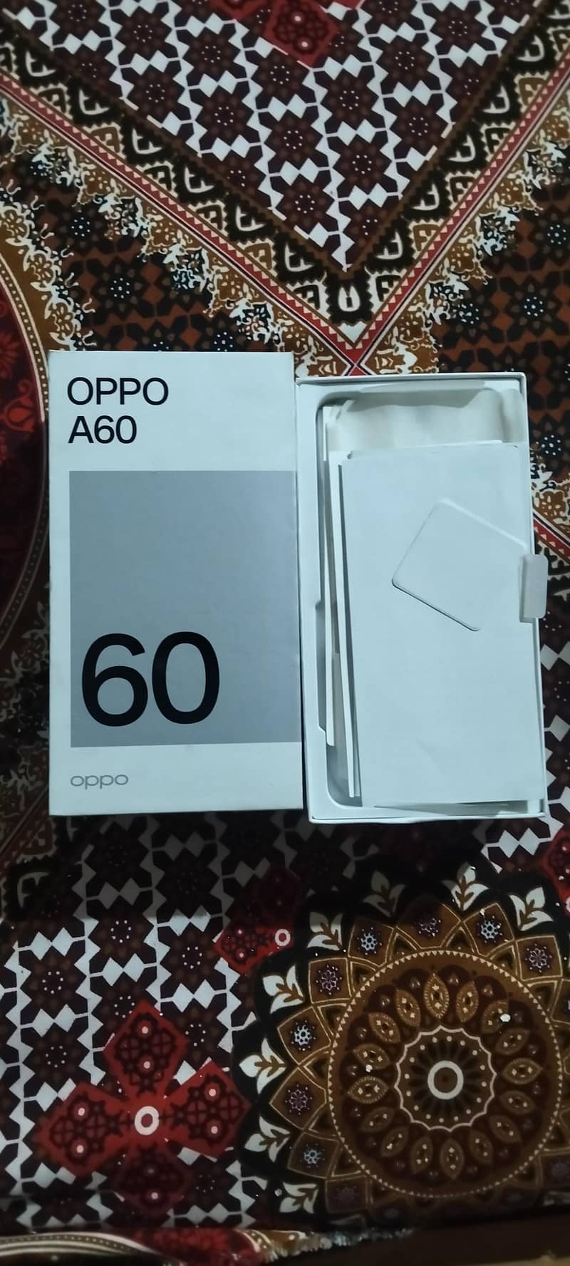 OPPO A60 8
