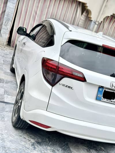 Honda Vezel 2015