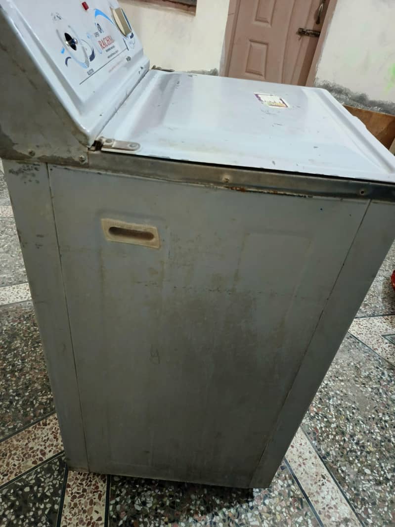 Washing machine 3