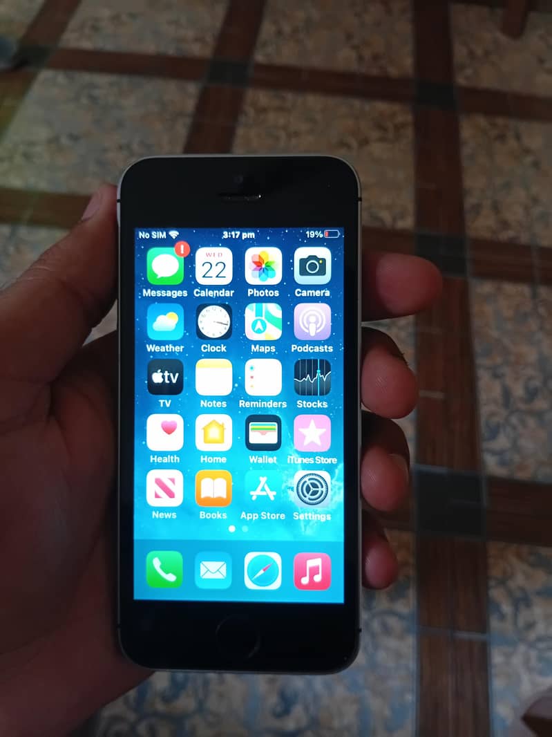 IPhone Se 2 1
