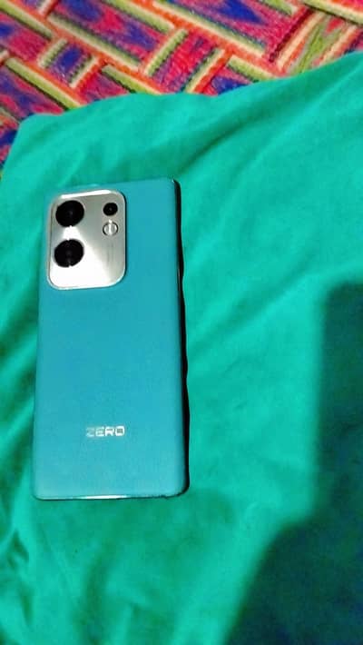Infinix Zero 30
