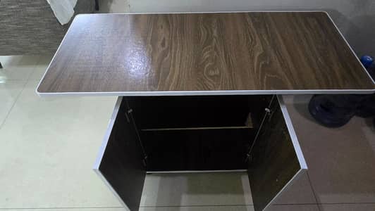 Premium Iron Stand | 9/10 Condition | Heavy Duty