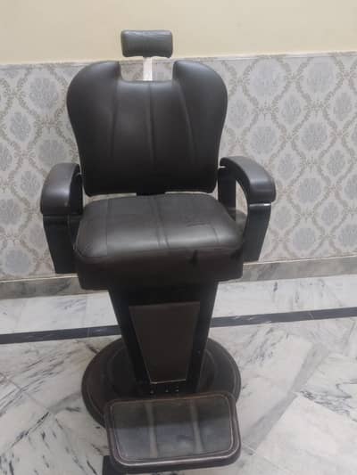saloon chair urgent sale serious buyers contact only.