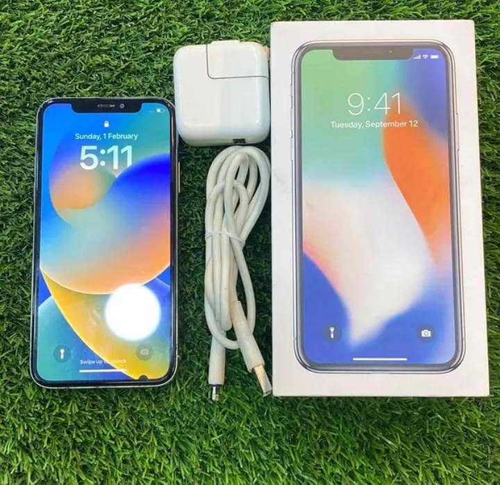 Apple iPhone X 0