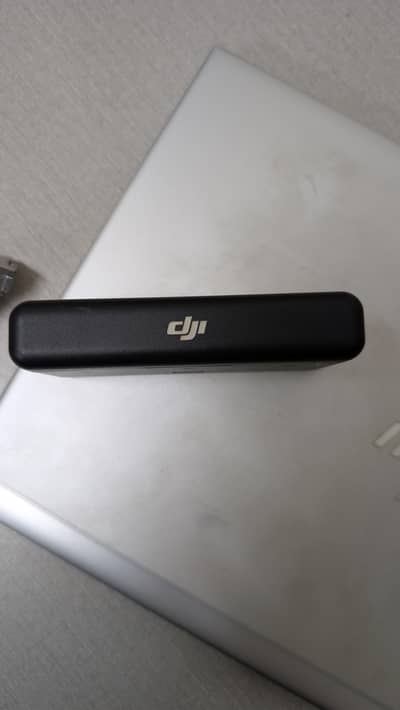 Dji Action 5 Pro Battery case + 2 batteries original