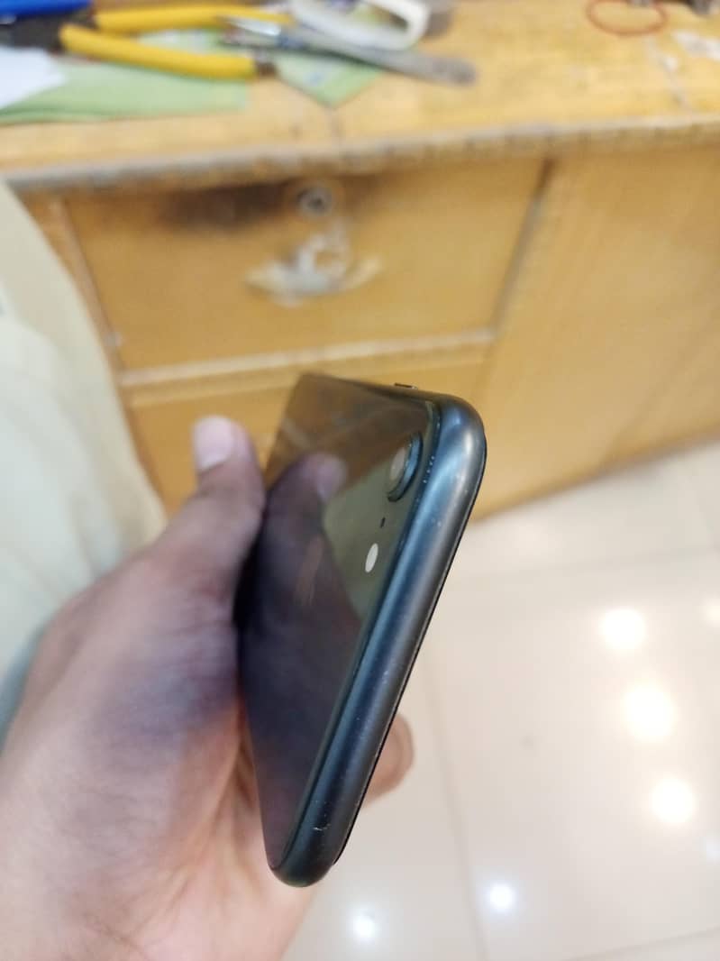 iPhone 8 2