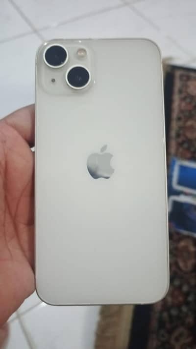 Apple iPhone 13