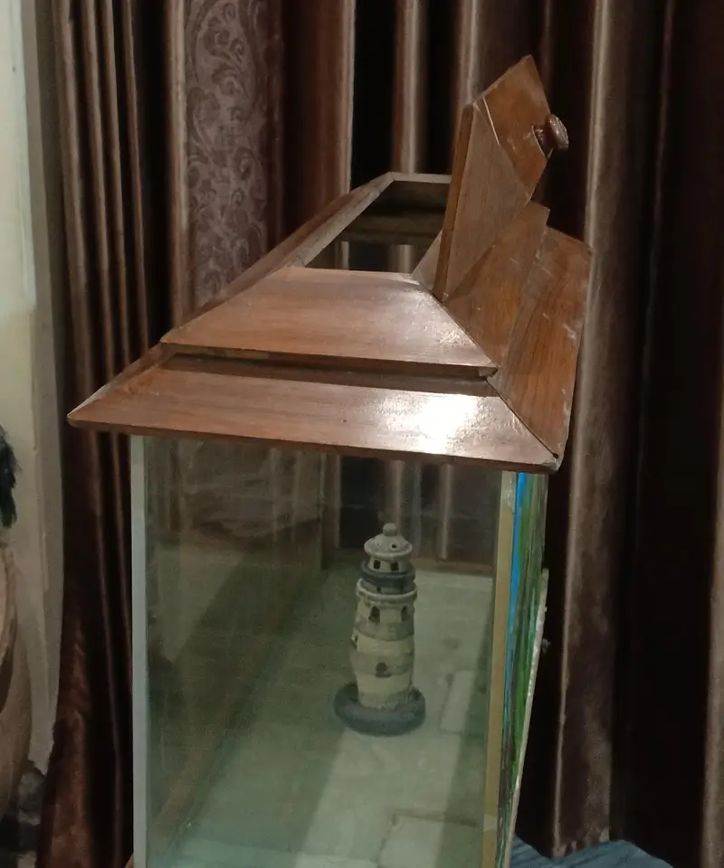 Wooden Stand Aquarium with Cabinet for Sale — photo 4