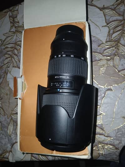 Tamron AF 70-200mm F/2.8 Di LD Macro