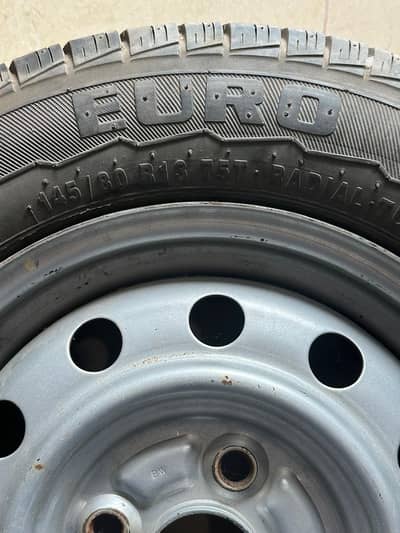 suzuki alto tyre with rim