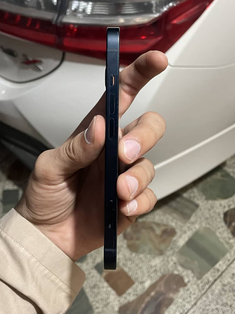 Apple Iphone 13 0