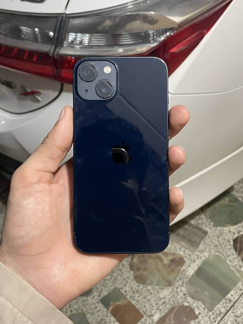 Apple Iphone 13 1