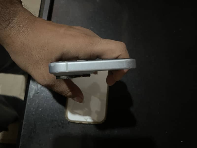 Apple iPhone 15 1