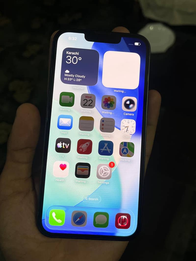 Apple iPhone 13 1