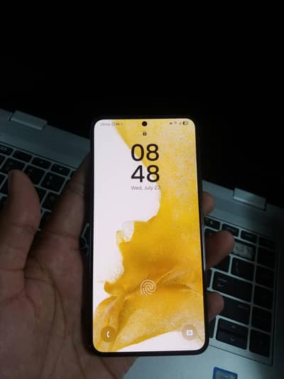 Samsung Mobile S22 for sell