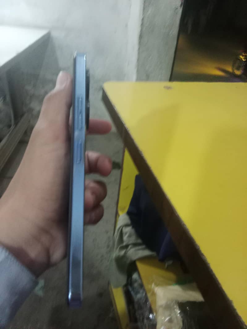 Tecno CAMON 20 1