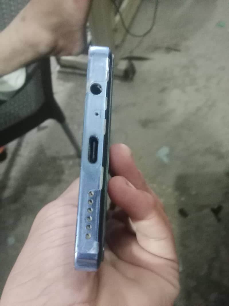 Tecno CAMON 20 2
