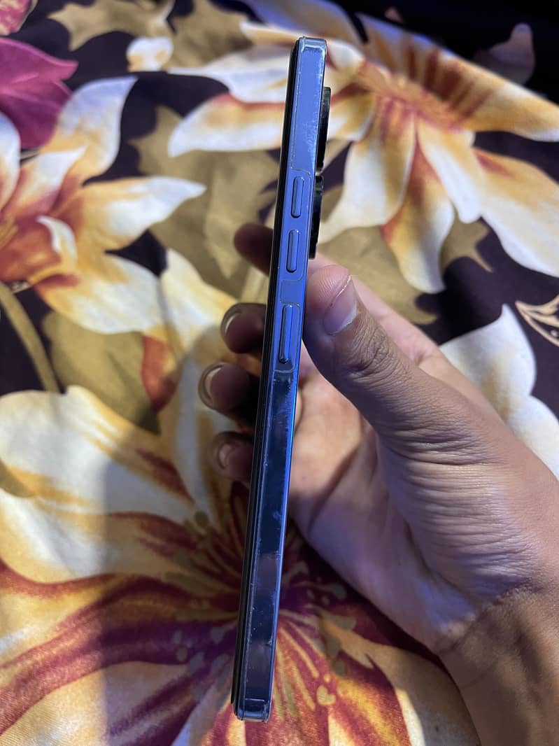Tecno CAMON 20 2