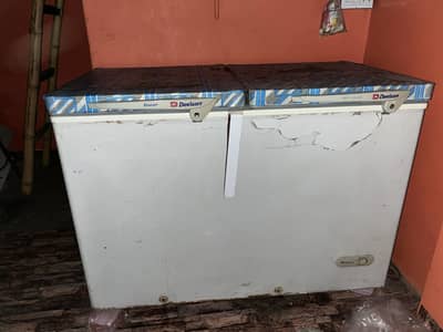 Dawlance D freezer