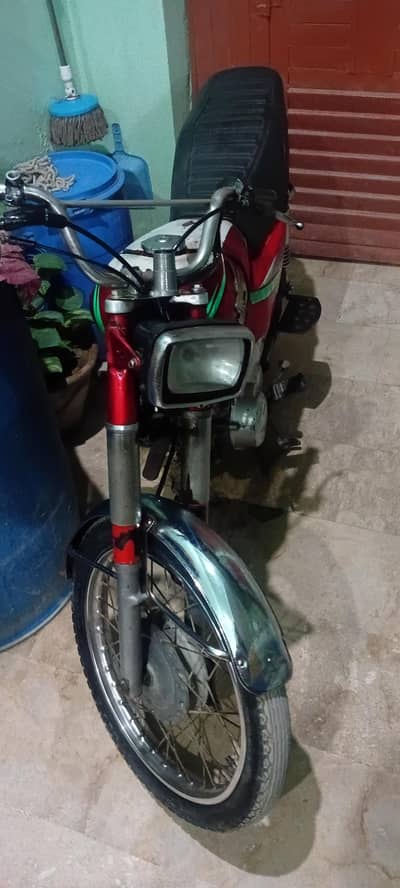 honda 125 2013 lahore number