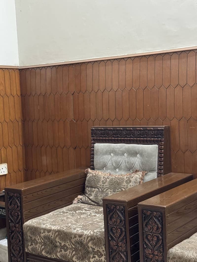 7 seater sofa set 0
