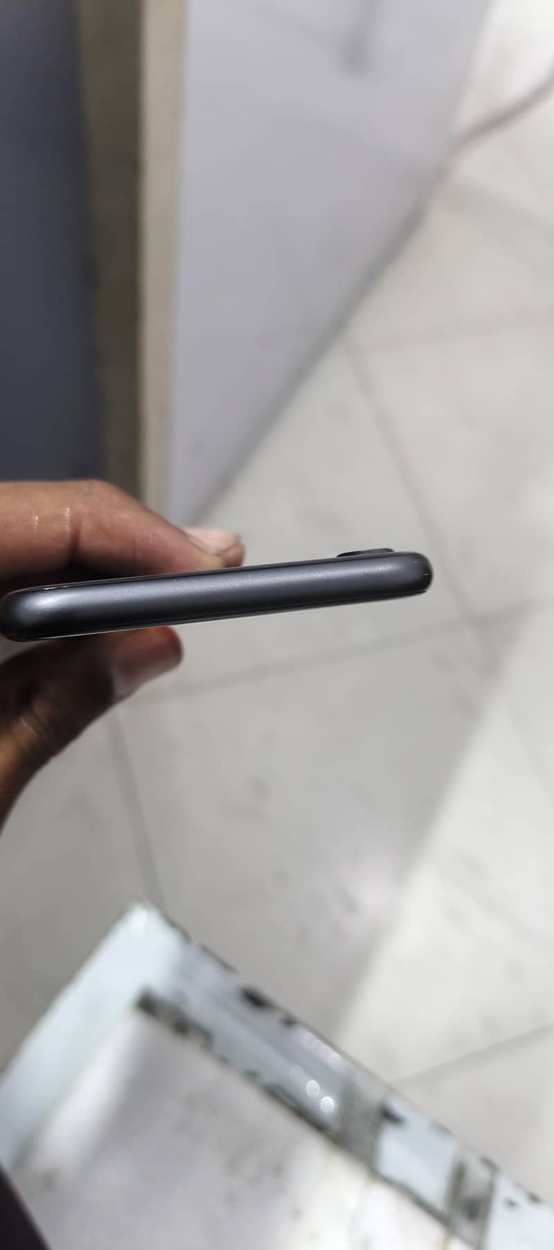 Apple iPhone 8 4