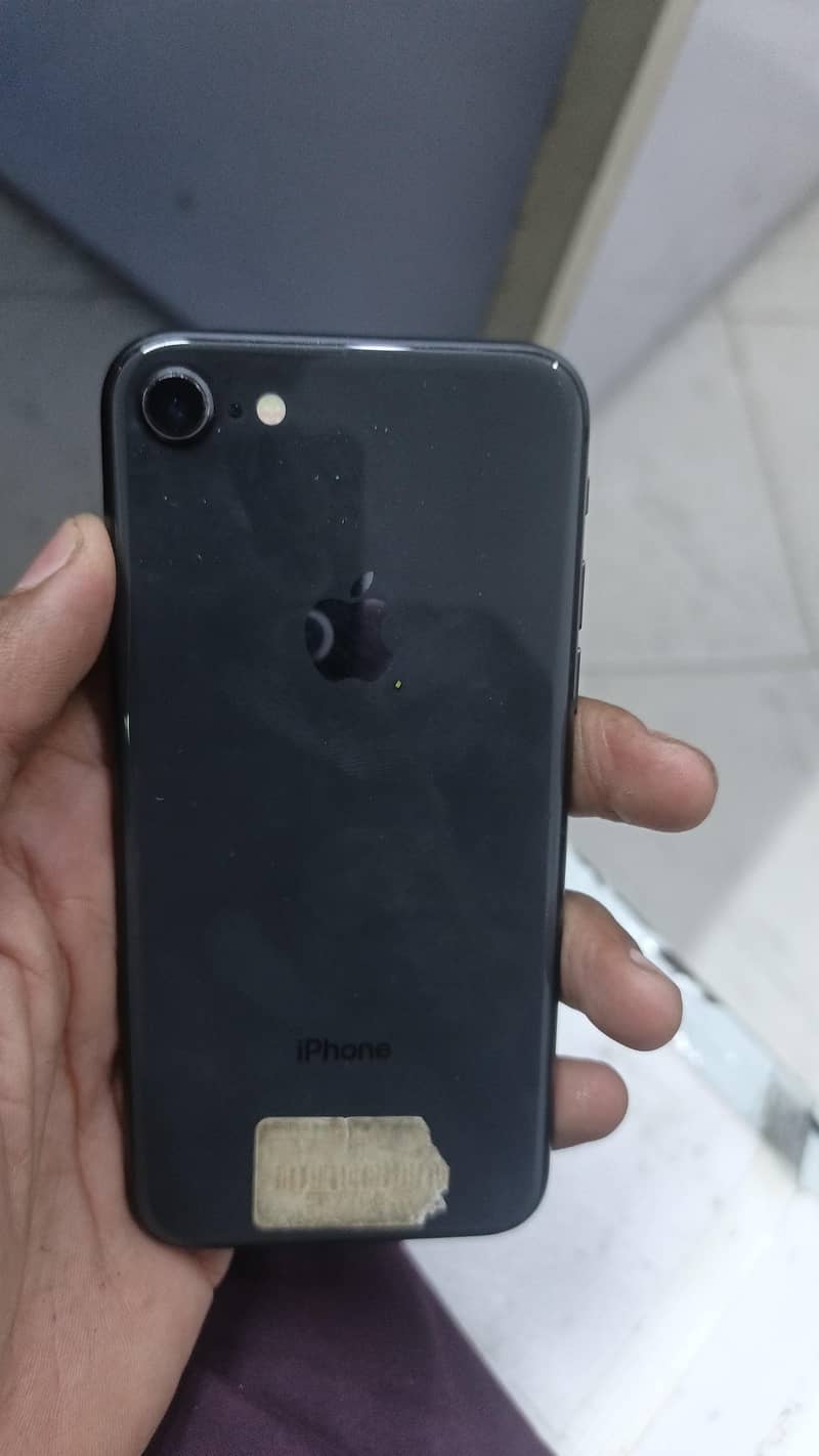 Apple iPhone 8 8