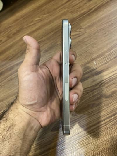 iPhone 15 Pro max white titanium
